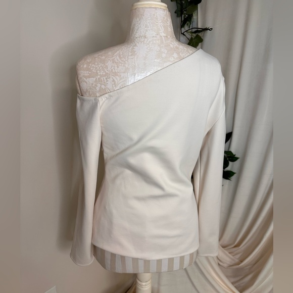 Rosetta Getty off shoulder Top‎ Color Parchment Sz L NWT - Picture 2 of 8